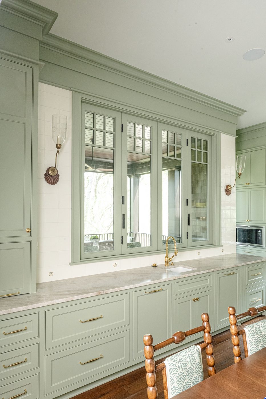 403 Snowy Egret custom Amish cabinetry project, Kiawah