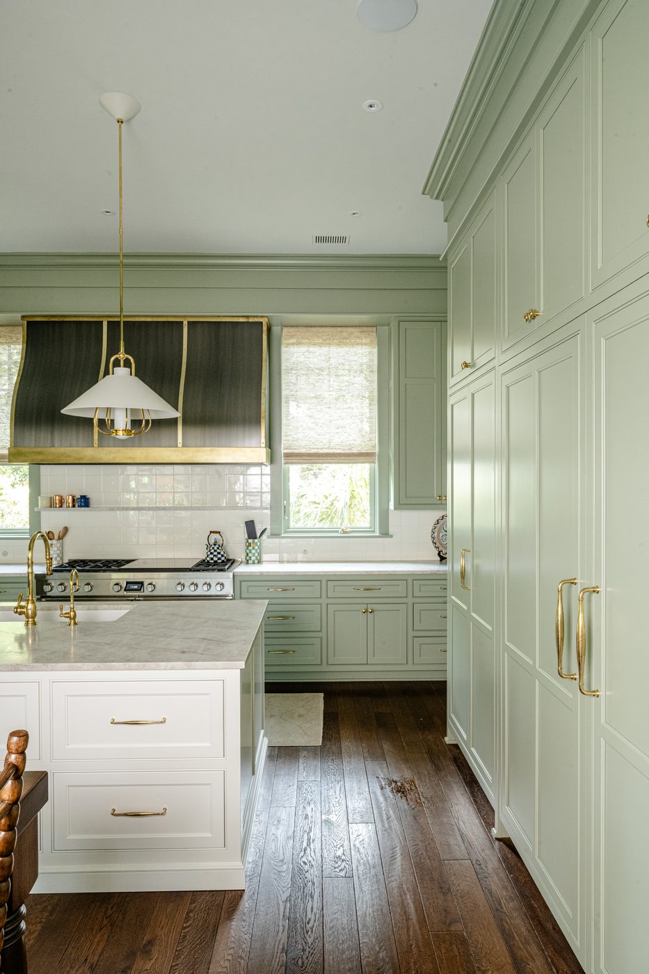 403 Snowy Egret custom Amish cabinetry project, Kiawah