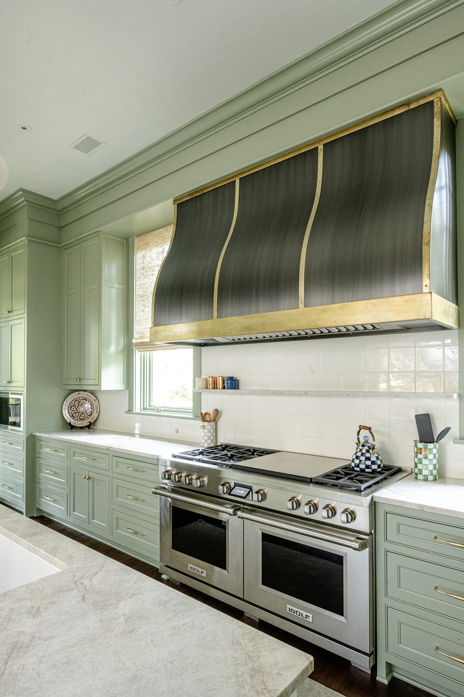 403 Snowy Egret custom Amish cabinetry project, Kiawah