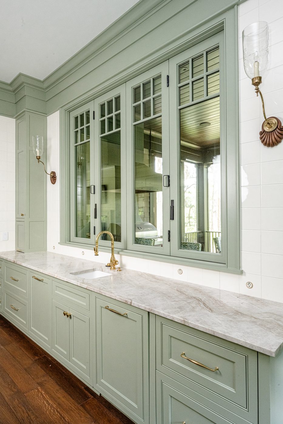 403 Snowy Egret custom Amish cabinetry project, Kiawah