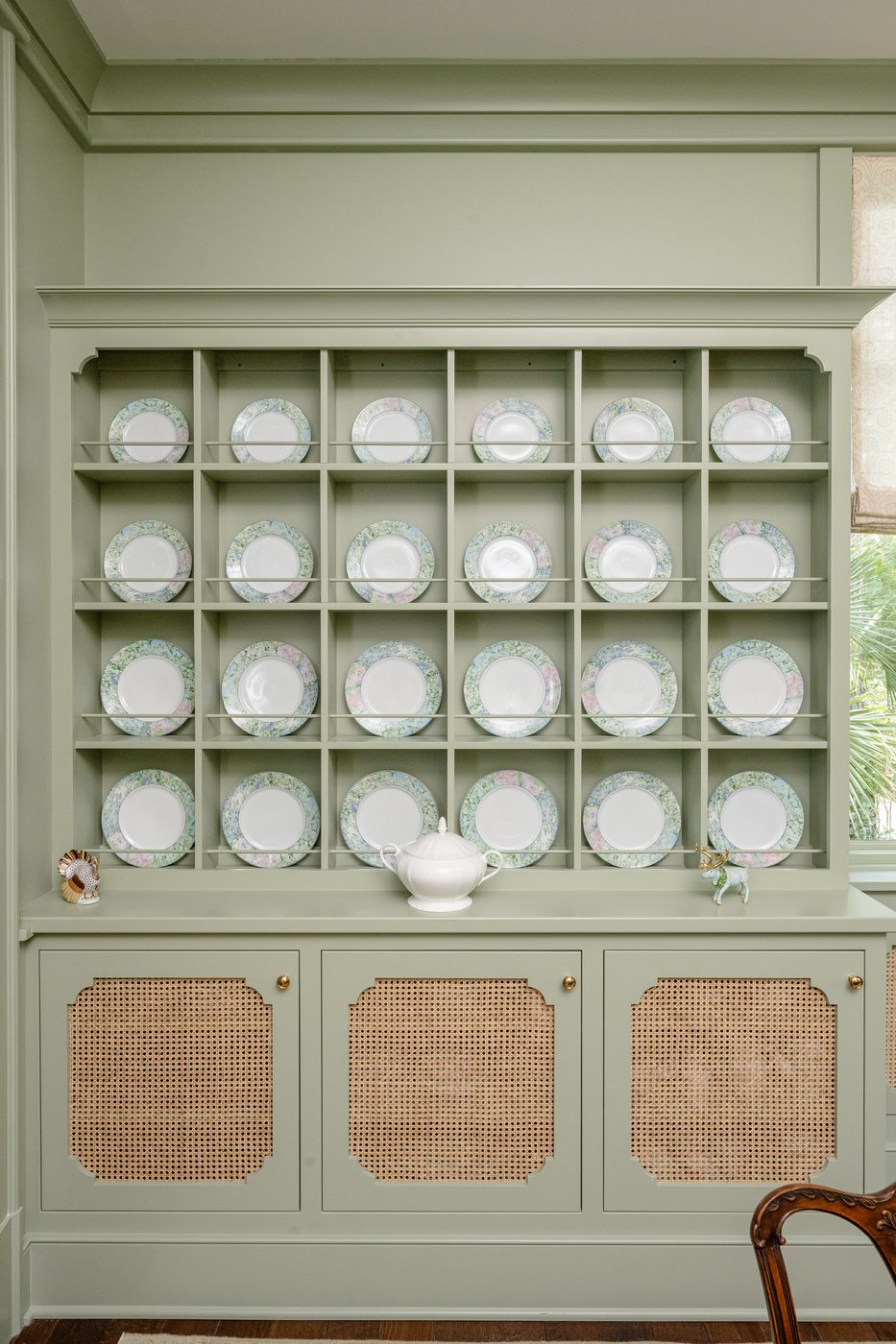 403 Snowy Egret custom Amish cabinetry project, Kiawah