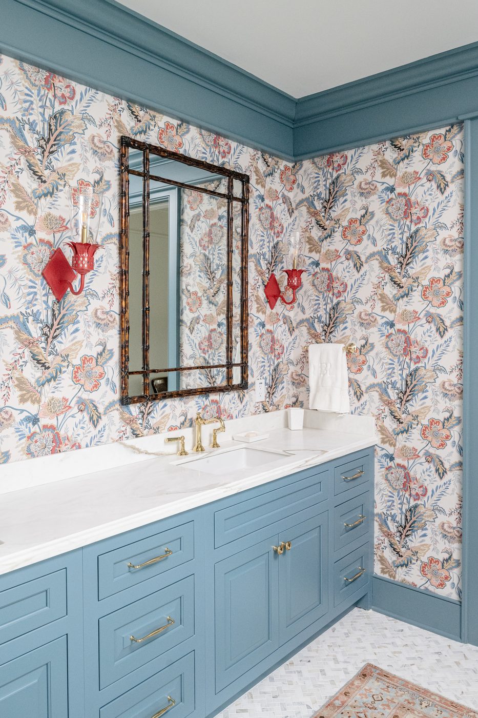403 Snowy Egret custom Amish cabinetry project, Kiawah
