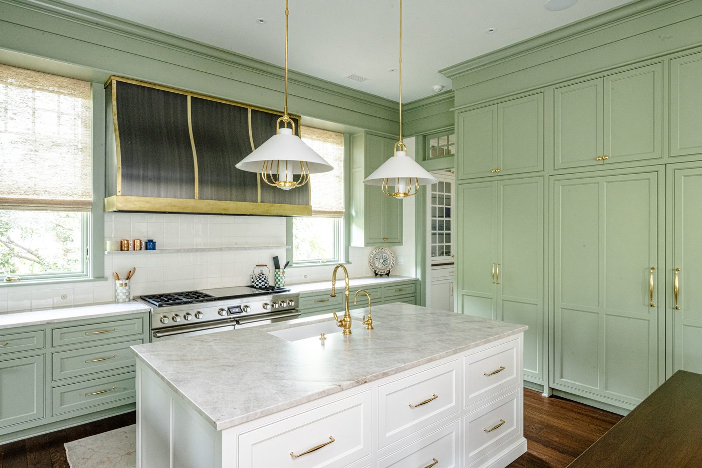 403 Snowy Egret custom Amish cabinetry project, Kiawah